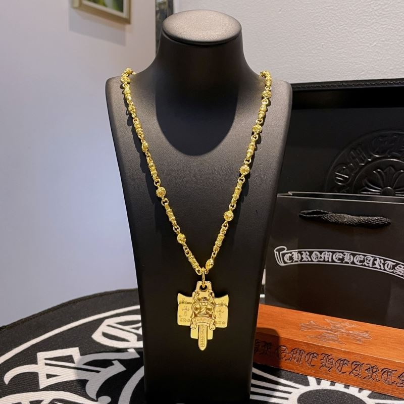 Ch*0me He**ts necklaces